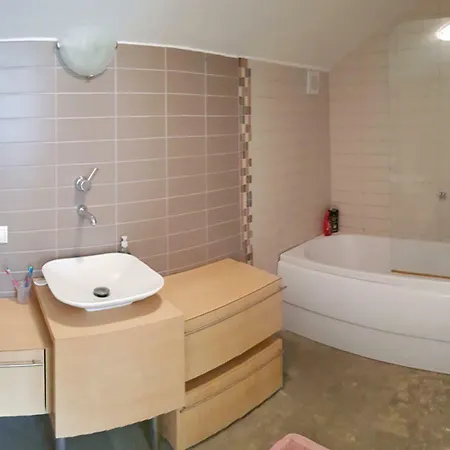 Апартаменты 3+1 Luxury Seafront Duplex W/pool In Fethiye