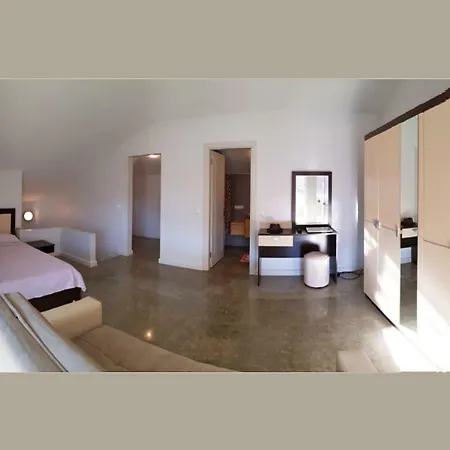 3+1 Luxury Seafront Duplex W/pool In Fethiye Gocek (Fethiye)